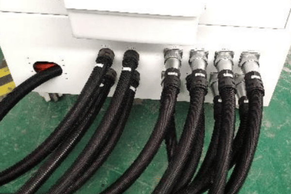 Aviation Plug Connections for Main Cables