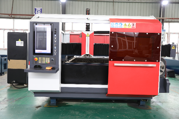 Sheet & Pipe Laser Cutter Factory View 8